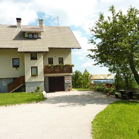Apartments Pri Marjetki Cerkno Exterior foto