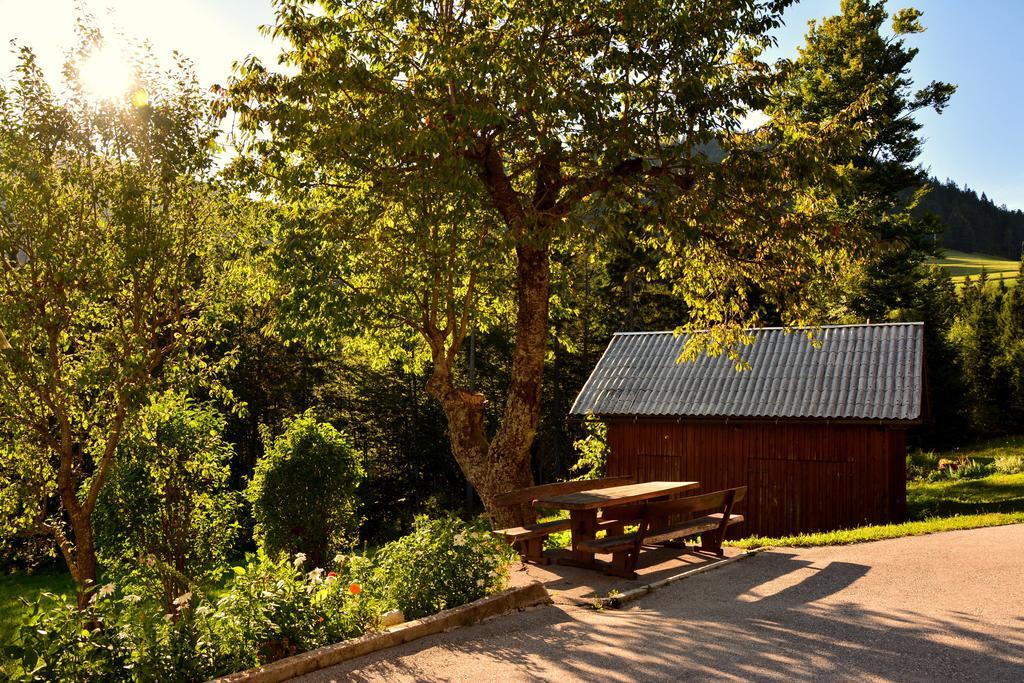 Apartments Pri Marjetki Cerkno Exterior foto